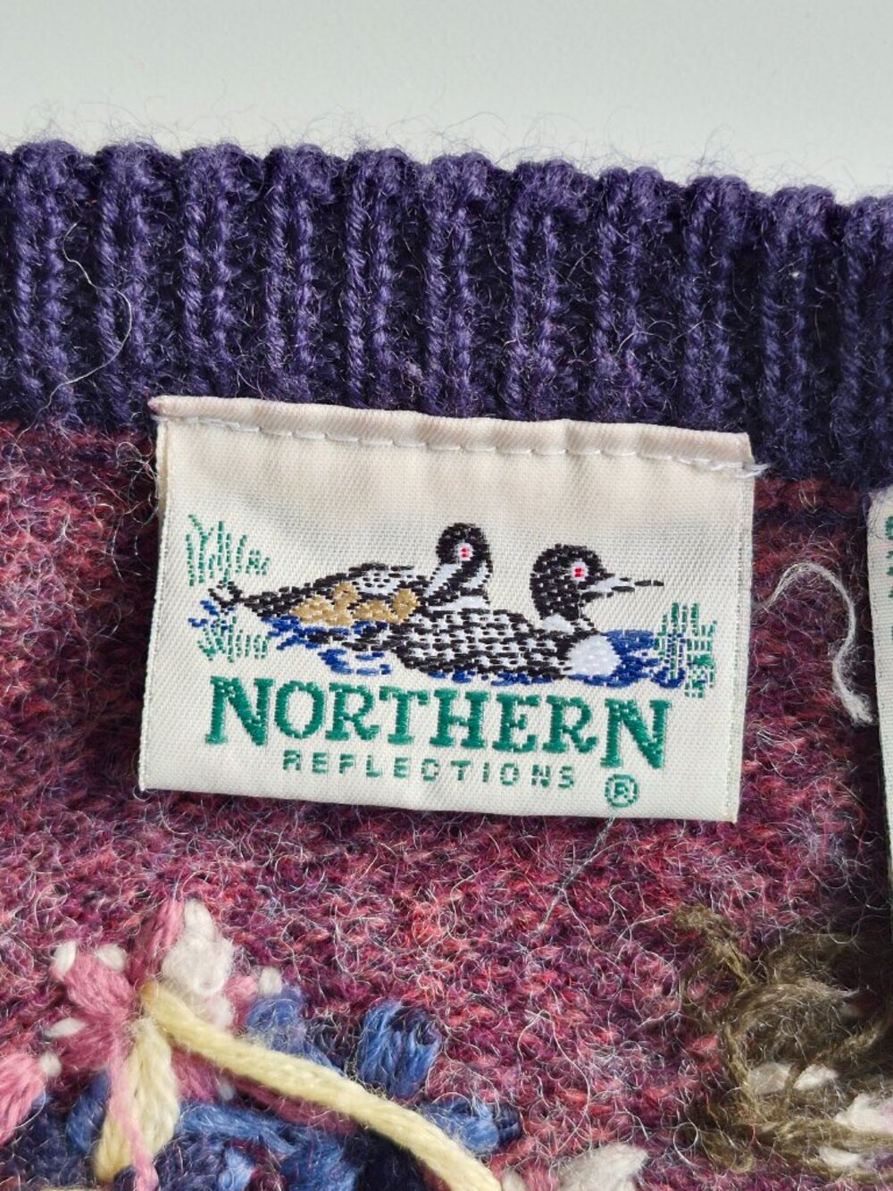 Northern Reflections Vintage Wool Floral Embroidered Cardigan Sweater L/G - Picture 4 of 11